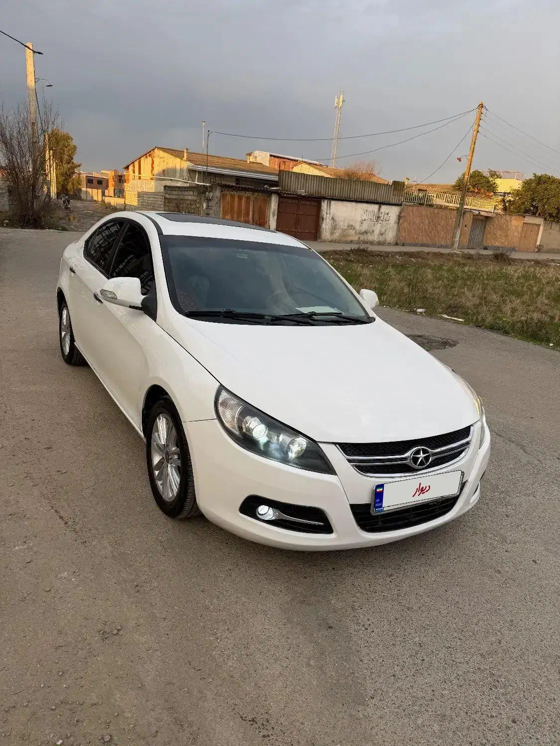 جکj5مدل۹۶بیرنگ کارمندی|خودرو سواری و وانت|بابل, |دیوار