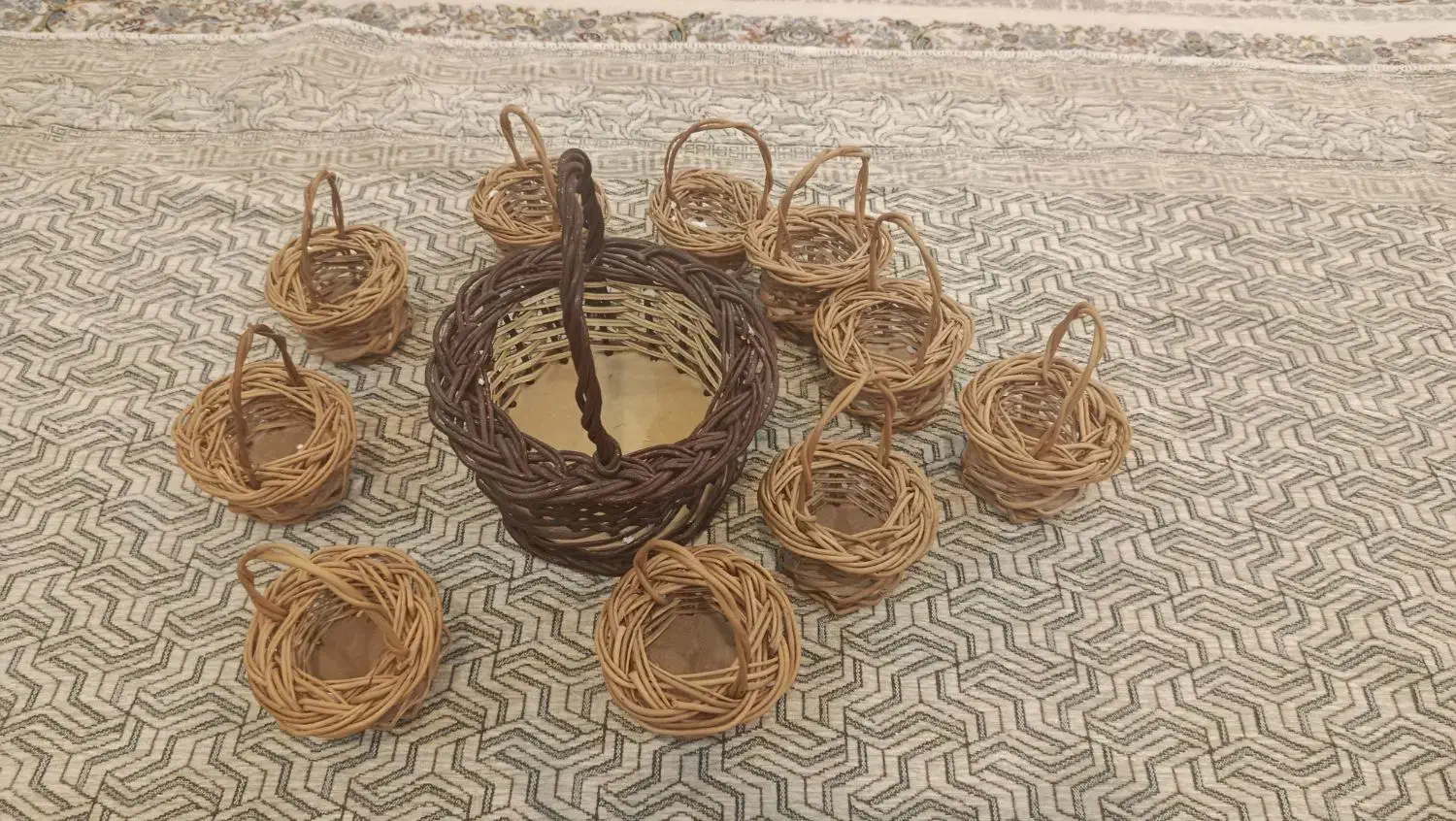 سبد تزئنی رومیزی|صنایع دستی و سایر لوازم تزئینی|مریوان, |دیوار