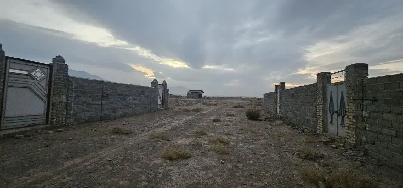 زمین ۳۳۱ متری / جاده گاز|فروش زمین و ملک کلنگی|کاشان, فاز ۲ ناجی آباد|دیوار