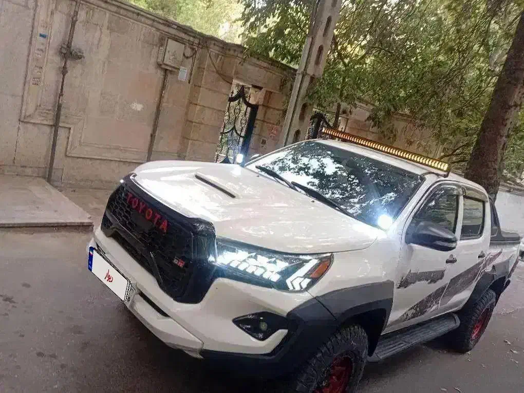 هایلوکس ۲۰۰۸ اولین فیس لیفت شده به ۲۰۲۴ GR ایران|خودرو سواری و وانت|تهران, سعادت‌آباد|دیوار