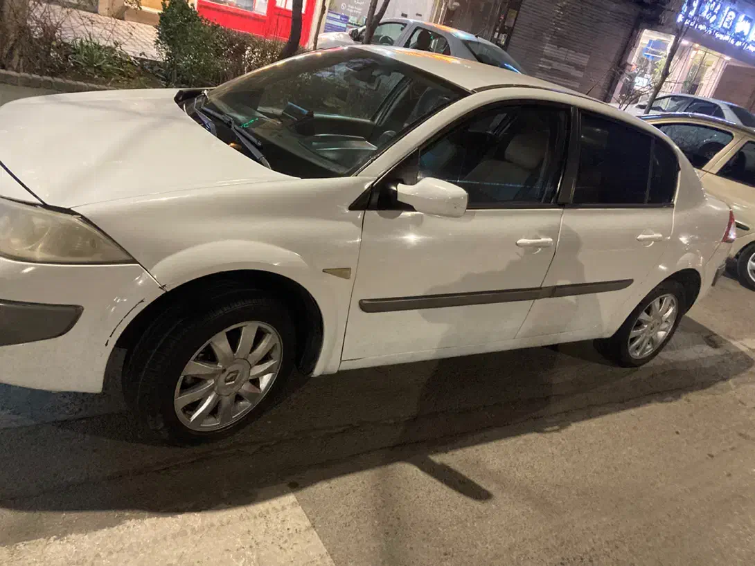 مگان مدل ۹۰ اتوماتیک|خودرو سواری و وانت|مشهد, هنرستان|دیوار