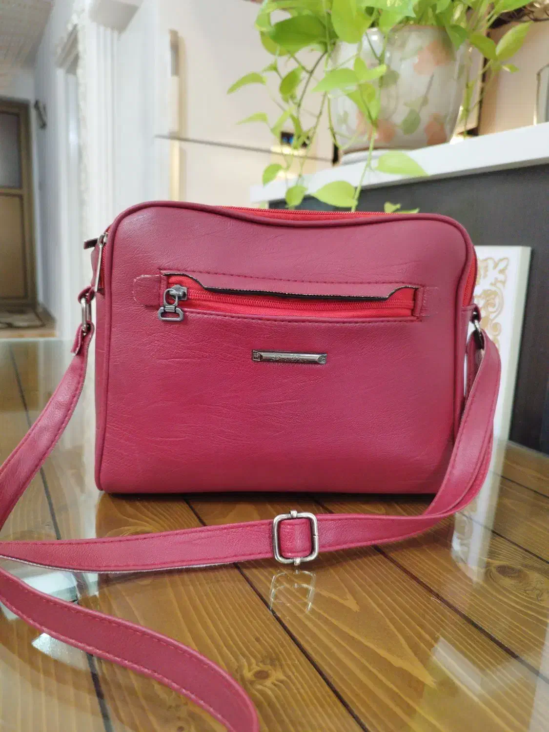 کیف رو دوشی ،خوشرنگ|کیف، کفش، کمربند|خشکبیجار, |دیوار