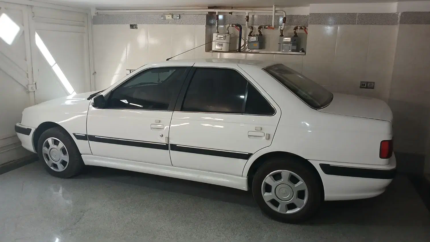 پژو پارس|خودرو سواری و وانت|قم, میرزائیه|دیوار