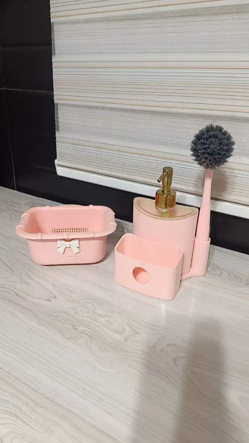 جااسکاج و مایع و تفاله گیر|ظروف نگهدارنده، پلاستیکی، یک‌بارمصرف|پیشوا, |دیوار