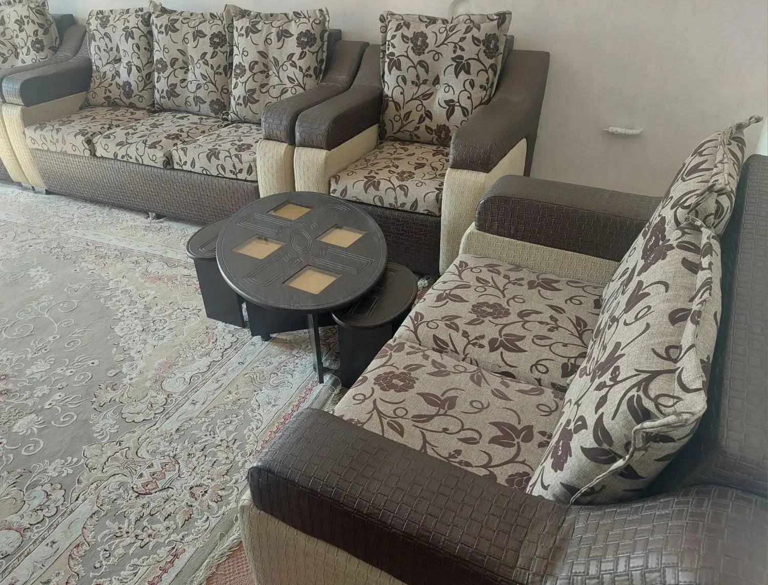 مبلمان|مبلمان خانگی و میز عسلی|خمینی‌شهر, |دیوار