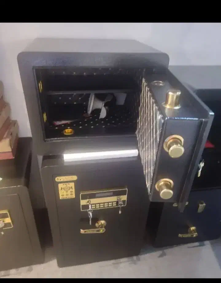 تک درب دو درب گاوصندوق|ابزارآلات|کرج, محمد آباد|دیوار