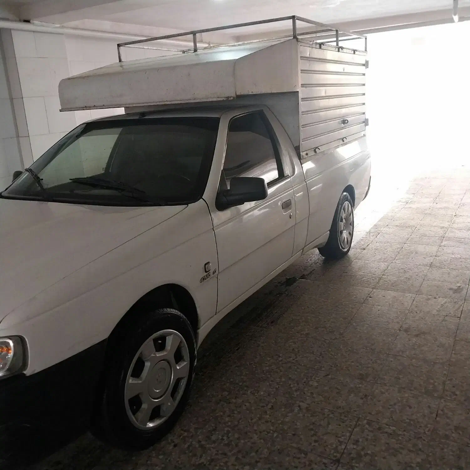 وانت اریسان|خودرو سواری و وانت|کرج, عظیمیه|دیوار