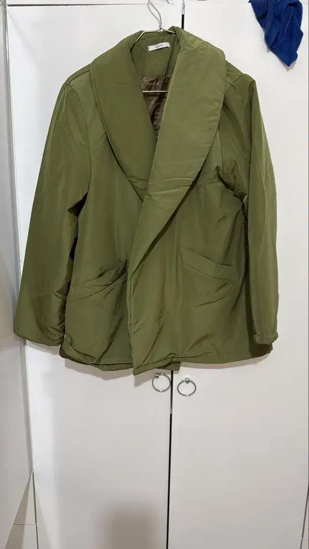 کابشن خوشرنگ نو نو|لباس|سبزوار, امیر کبیر|دیوار