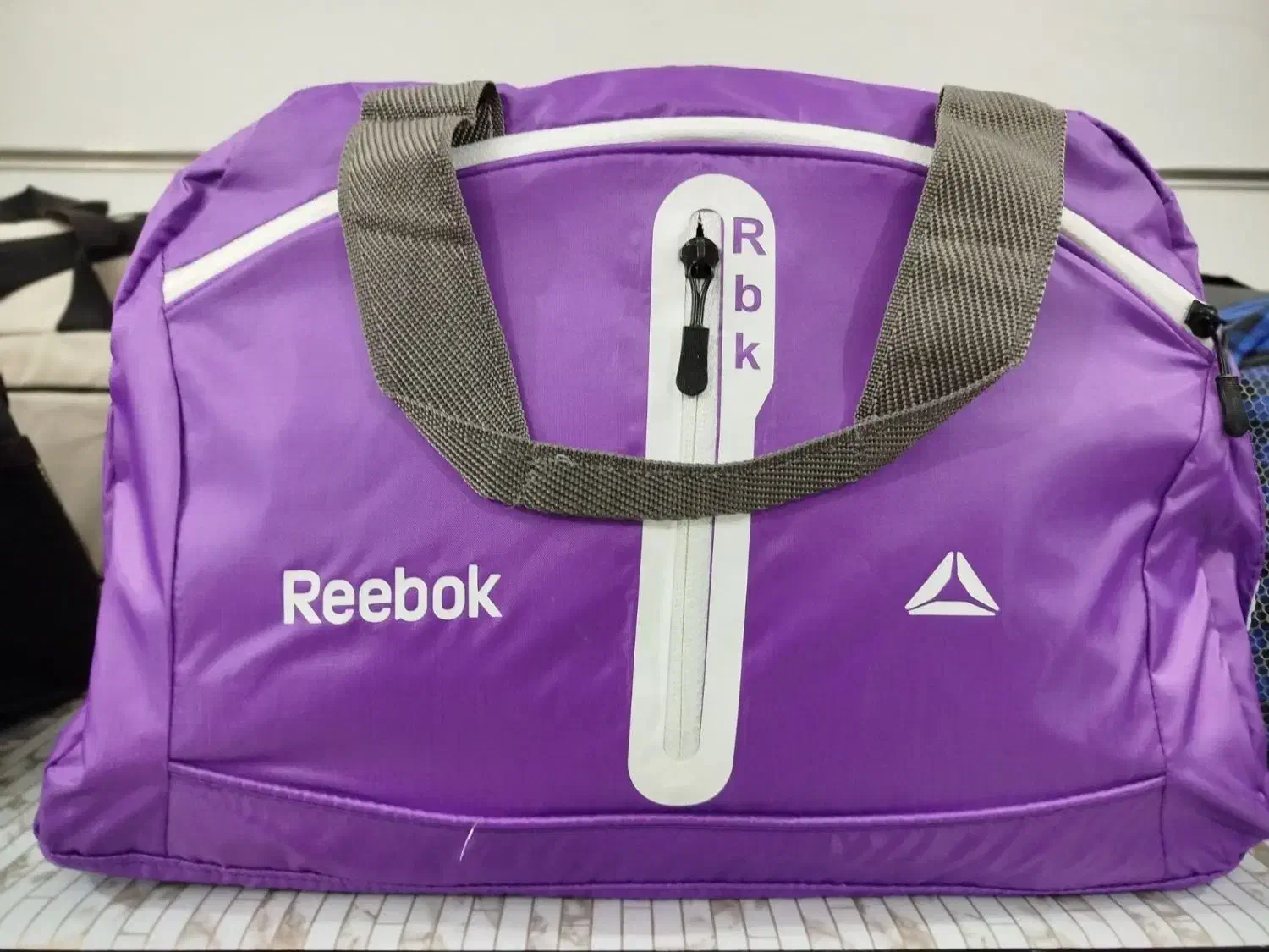 ساک ورزشی|کیف، کفش، کمربند|قزوین, |دیوار