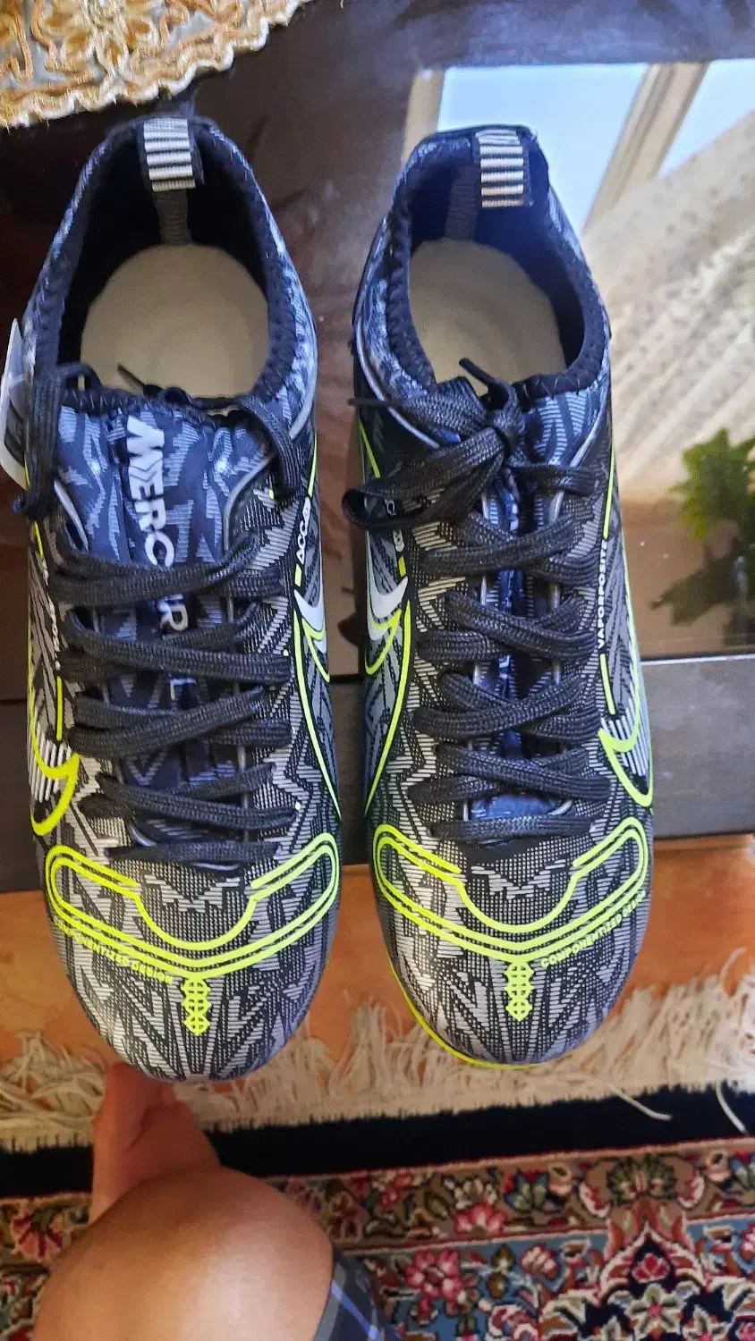 استوک حرفه ای چمن طبیعی|کیف، کفش، کمربند|کرمان, |دیوار