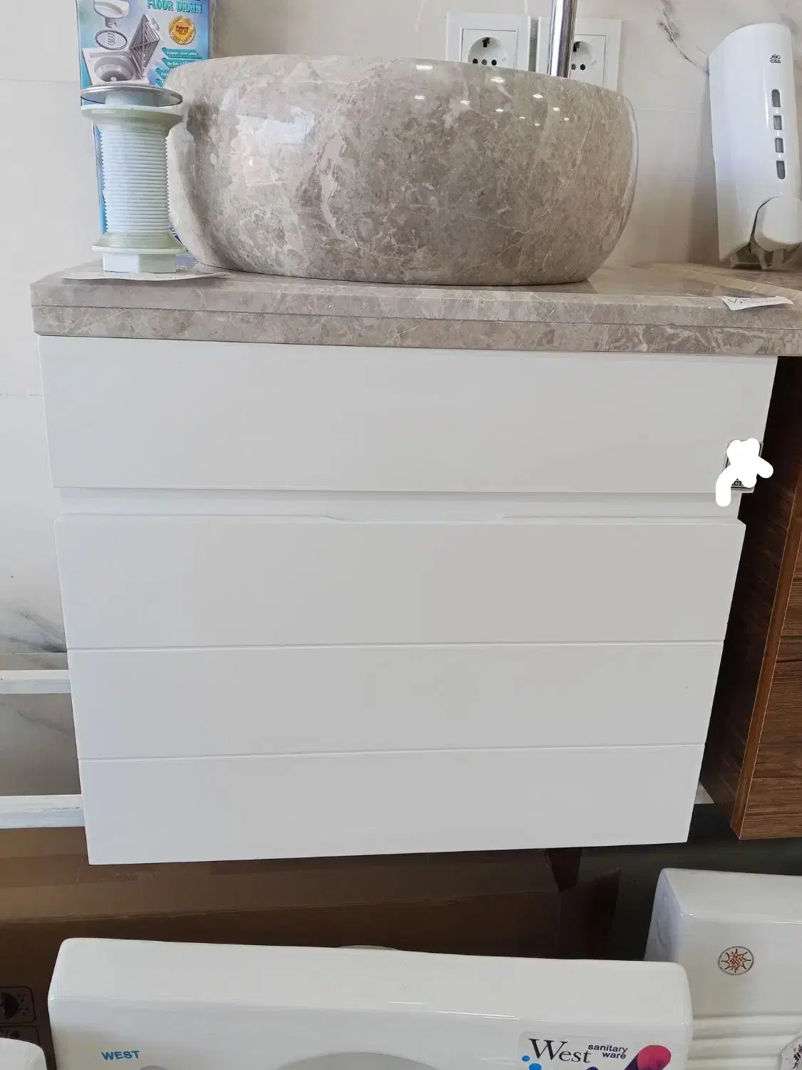 روشویی کابینتی ضد آب|لوازم سرویس بهداشتی|برازجان, |دیوار