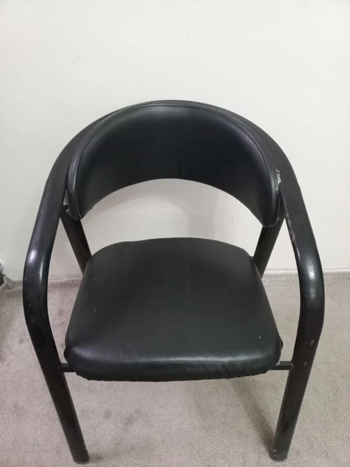 ۴ عدد صندلی|صندلی و نیمکت|خرمآباد, |دیوار