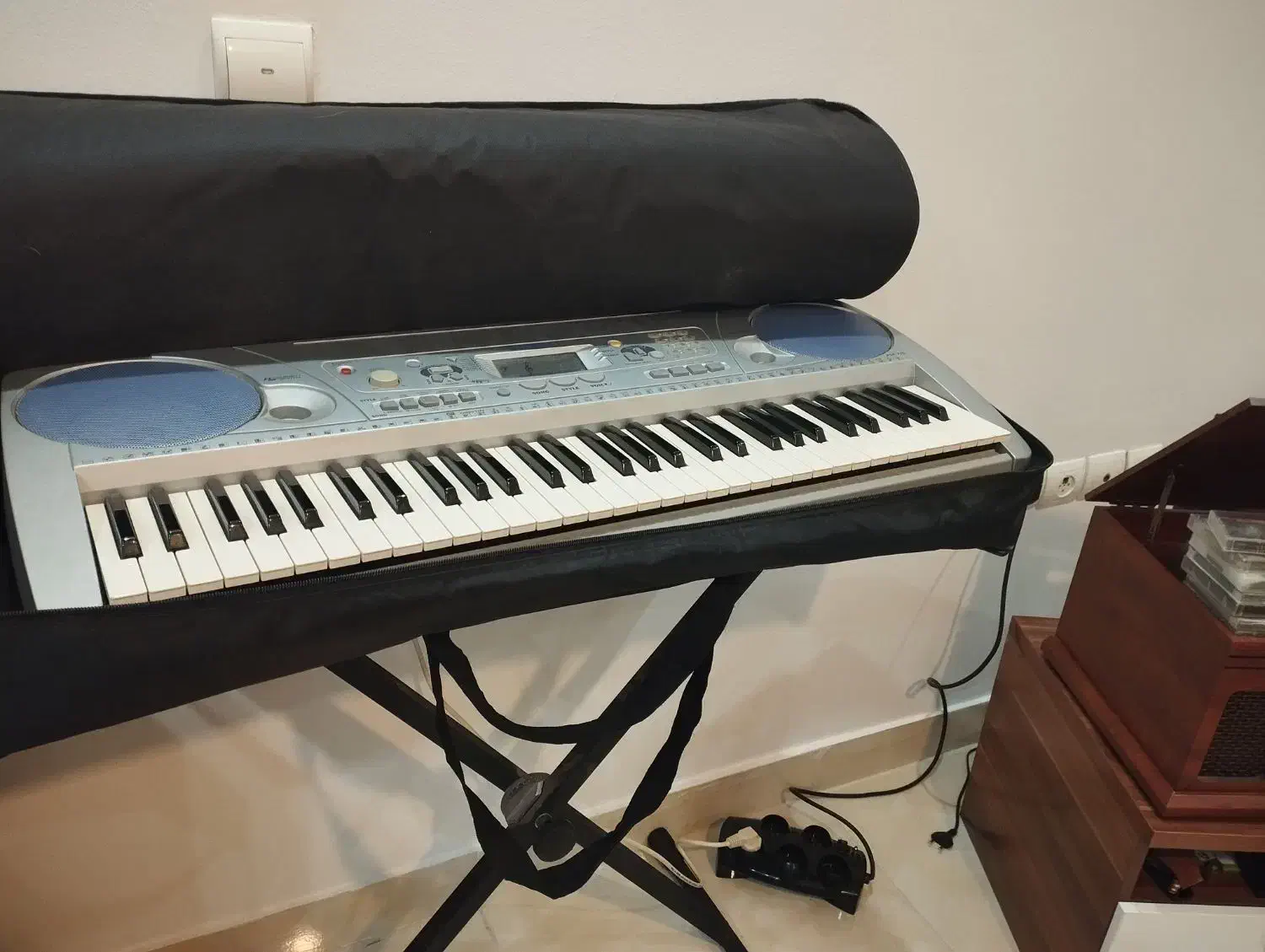 ارگ کیبورد یاماها|پیانو، کیبورد، آکاردئون|کیش, |دیوار