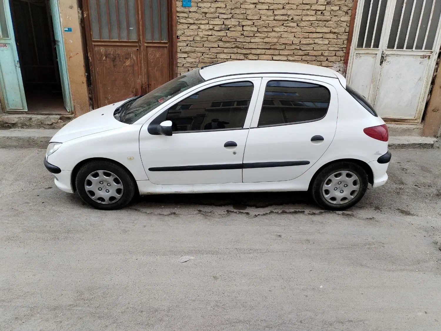 206 مدل 90|خودرو سواری و وانت|لالجین, |دیوار