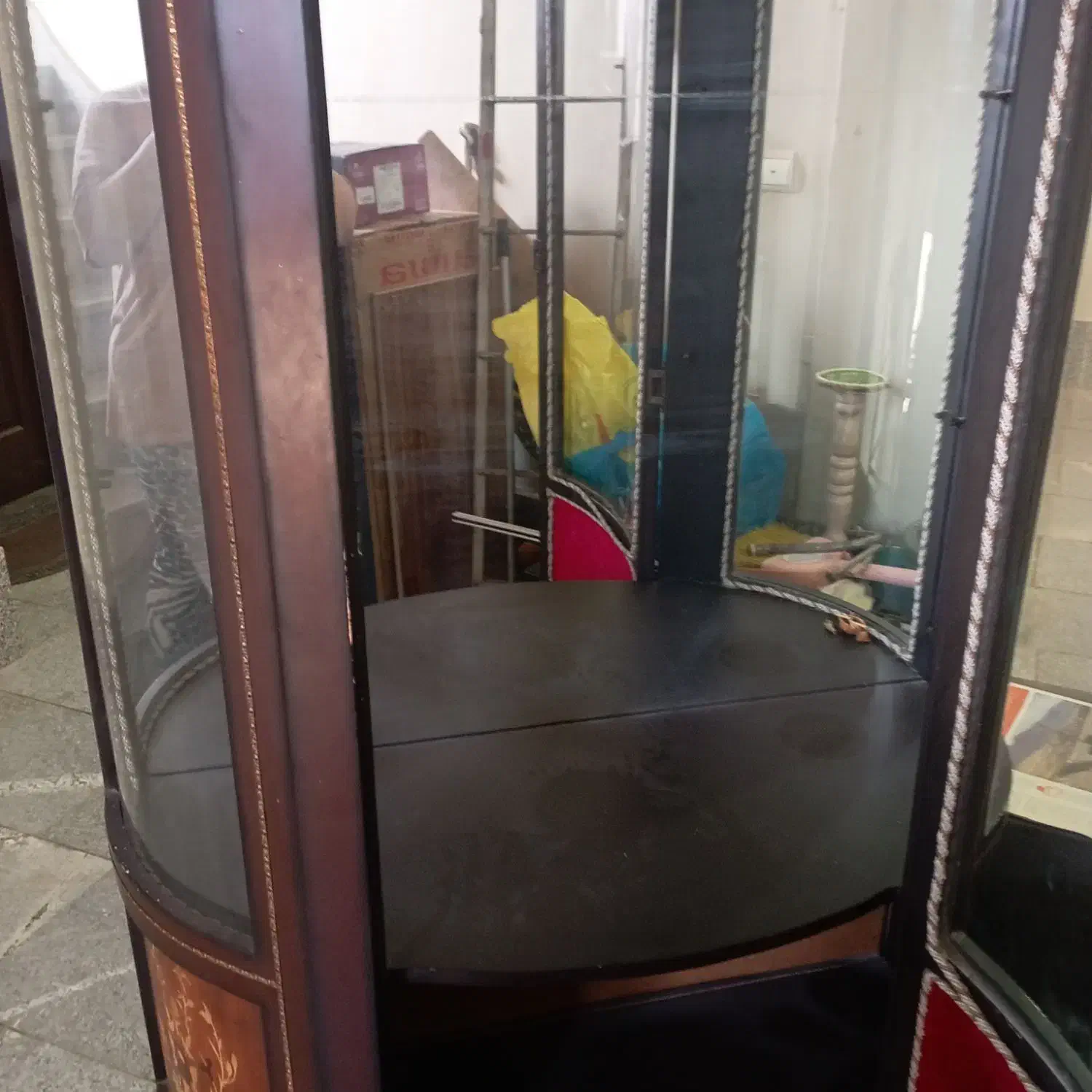 بوفه معرق و میز تلویزیون شیشه ای سالم|بوفه، ویترین، کنسول|پرند, فاز ۶|دیوار