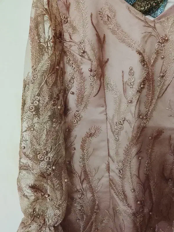 لباس مجلسی|لباس|مرند, |دیوار