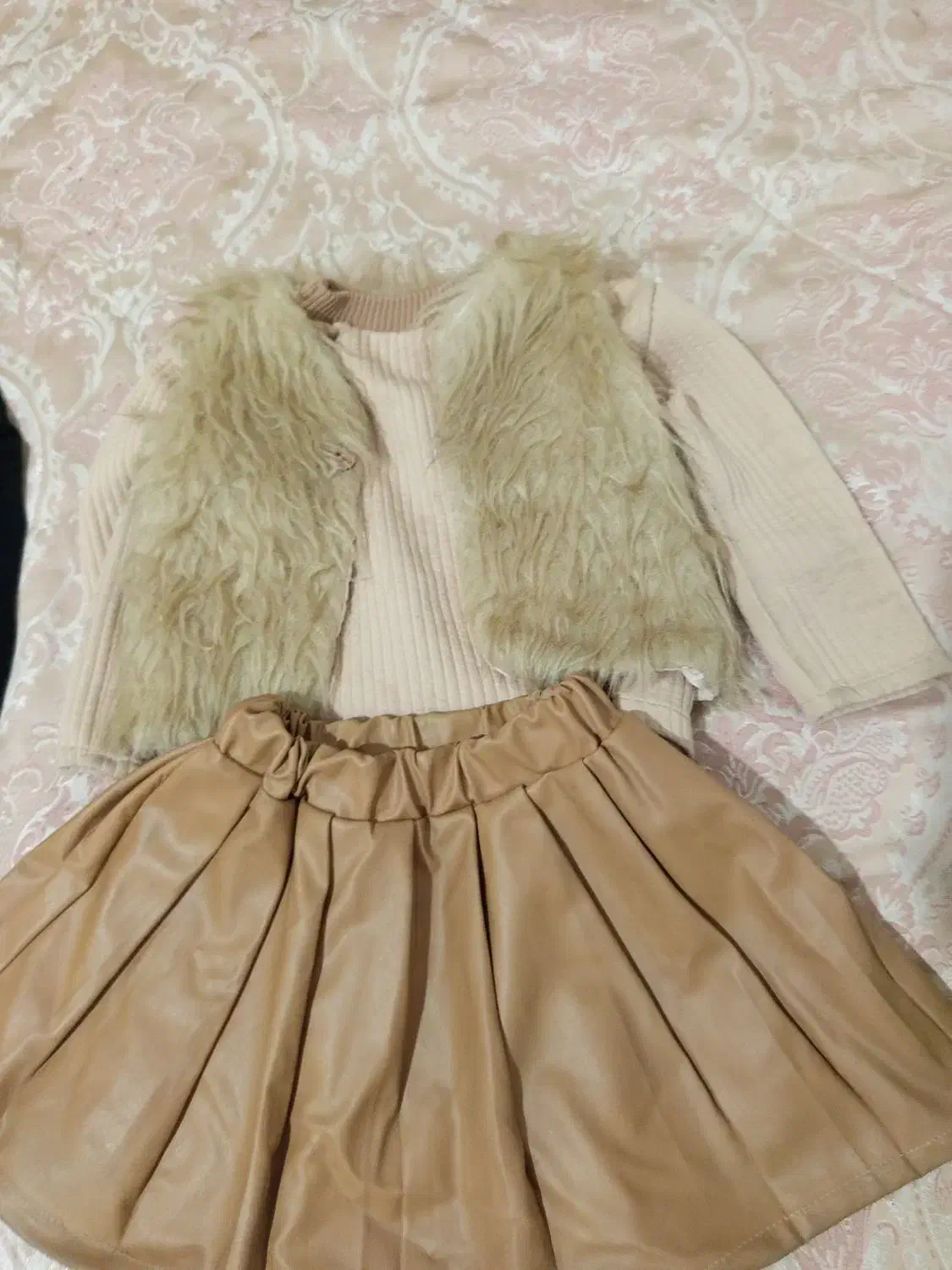 لباس کاپشن مناسب بر ۳سال|کفش و لباس بچه|رباط‌کریم, رباط‌کریم|دیوار