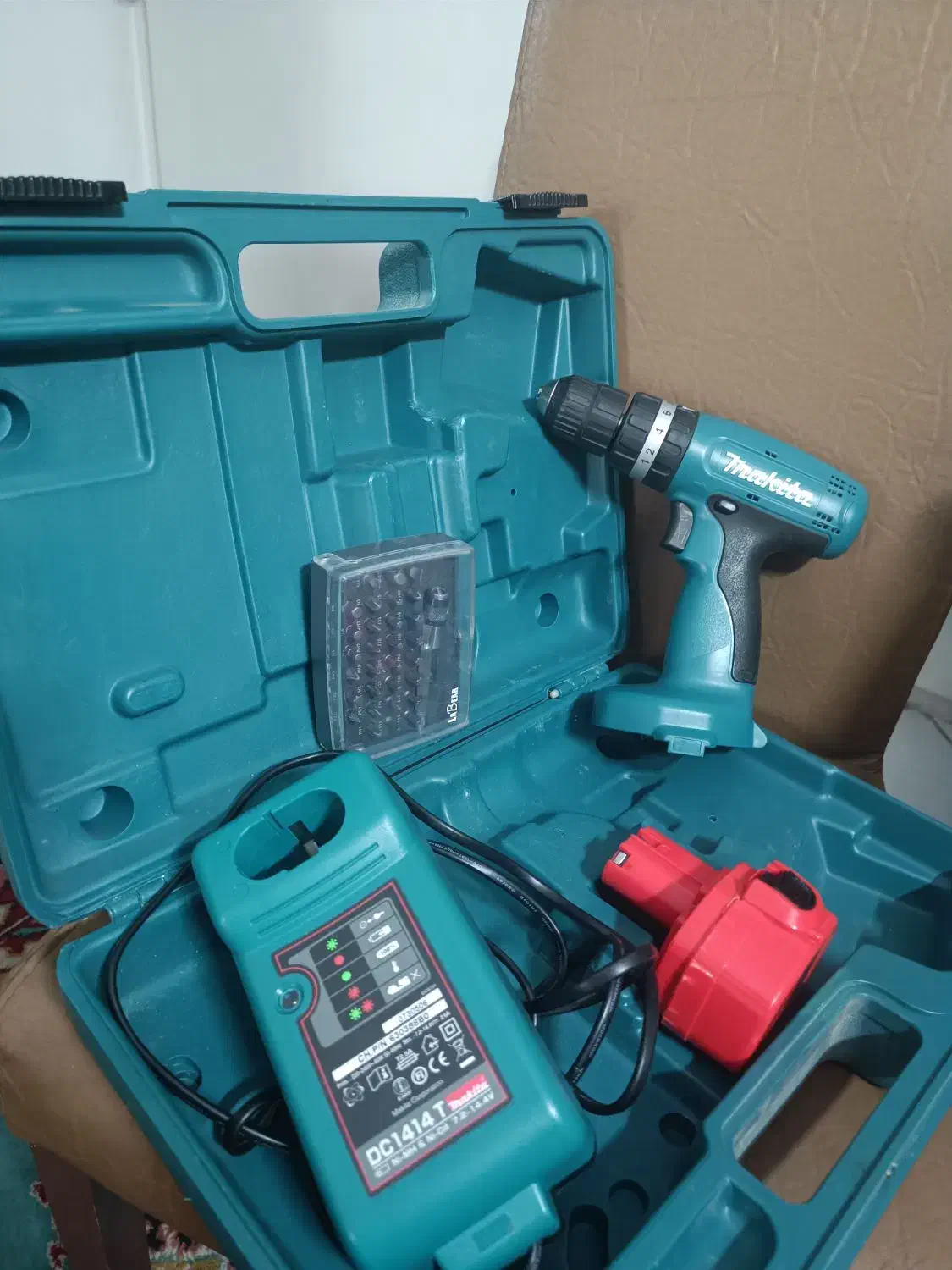 پیچ گوشتی با ۳۰ عدد سر پیش گوشتی|ابزارآلات|تهران, آذربایجان|دیوار