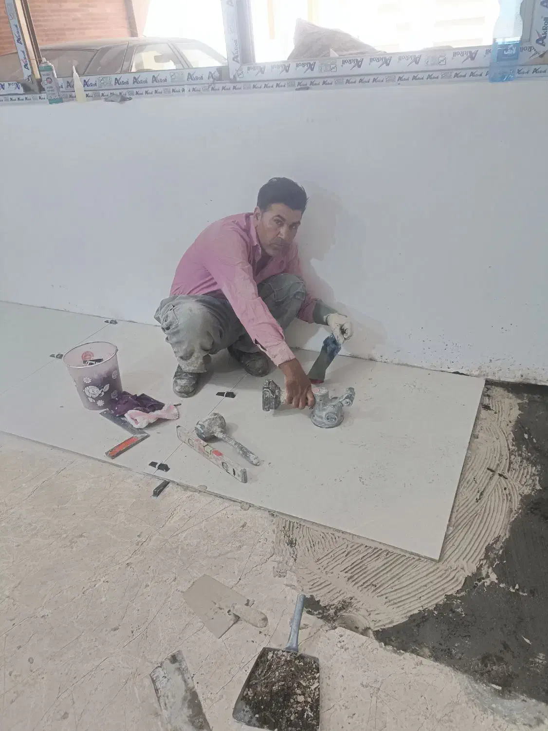 استادبناکاشیکاروسیمانکارافغانستانی هستم صفرتاصد|خدمات پیشه و مهارت|اصفهان, سرشبادران|دیوار