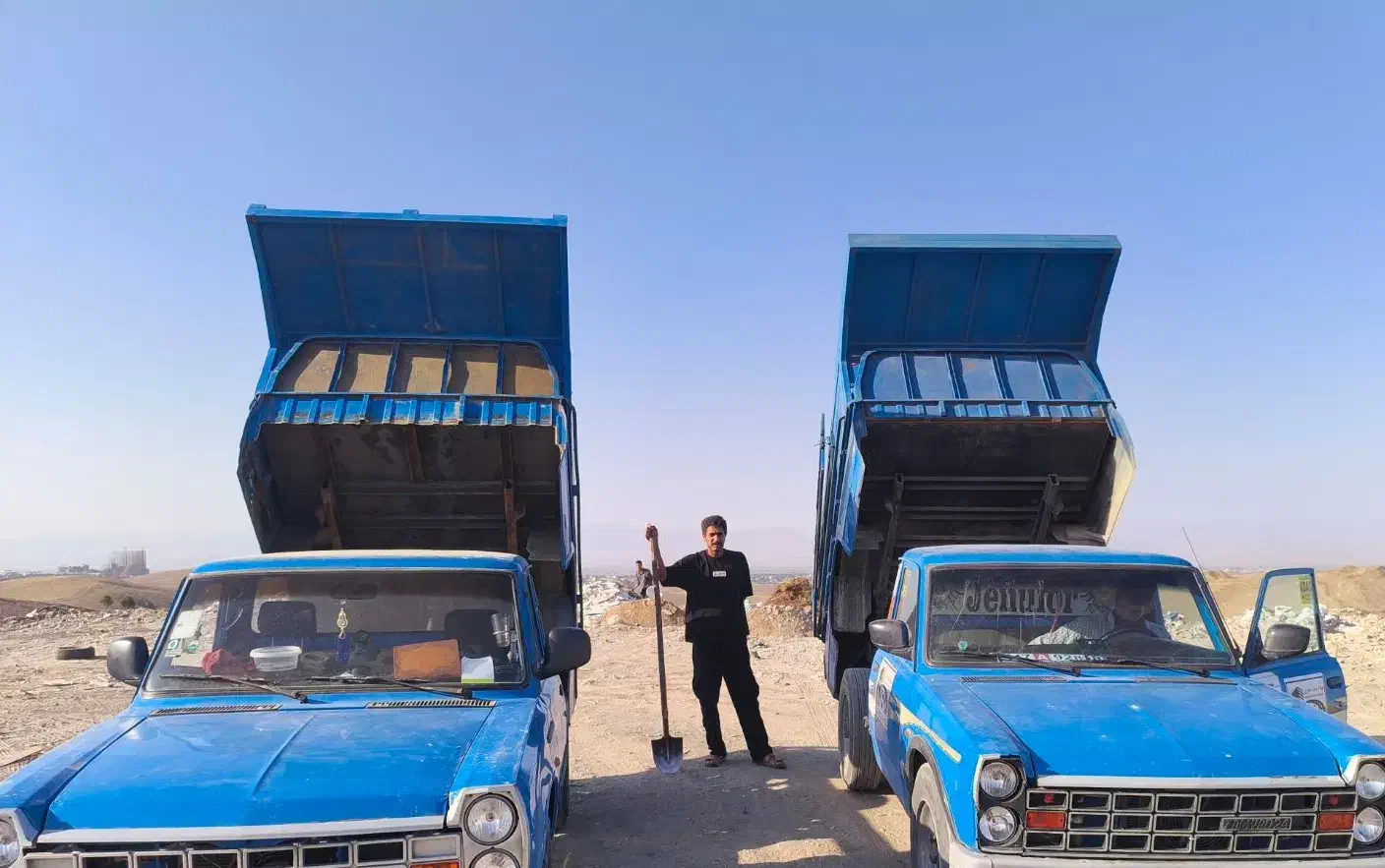 حمل خاک نخاله نیسان کمپرسی|خدمات حمل و نقل|مشهد, هفت تیر (نه دره)|دیوار