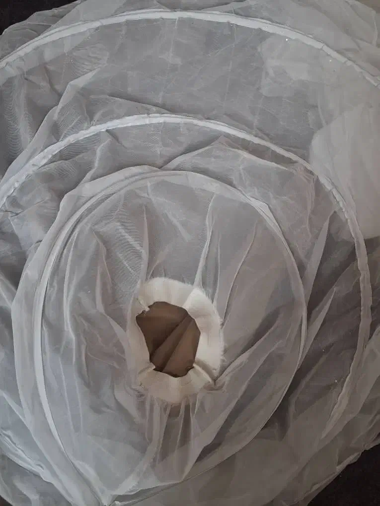 لباس عروس|لباس|اصفهان, رهنان|دیوار