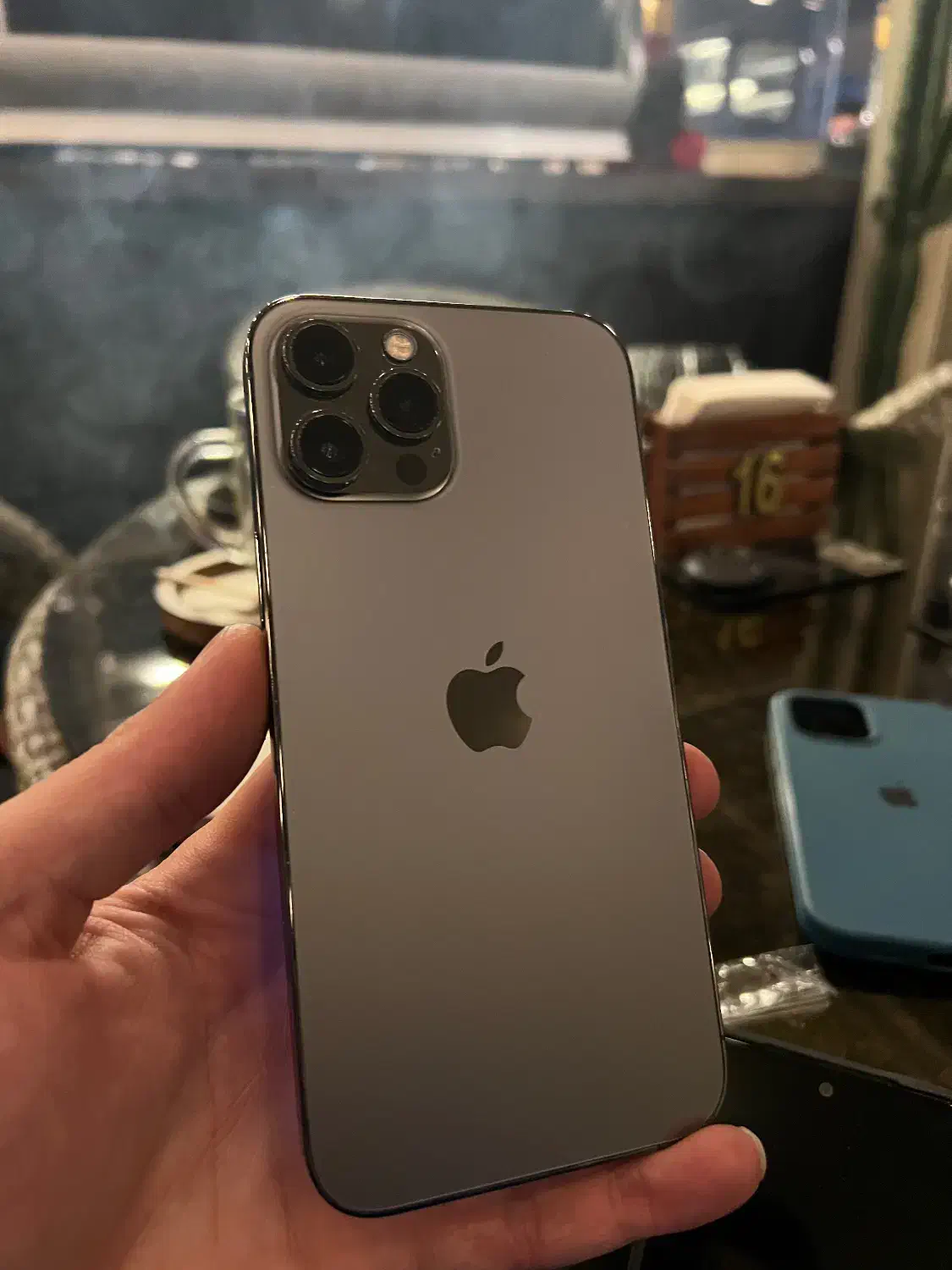 ۱۲ پرومکس  ۲۵۶|موبایل|رشت, پیرسرا|دیوار