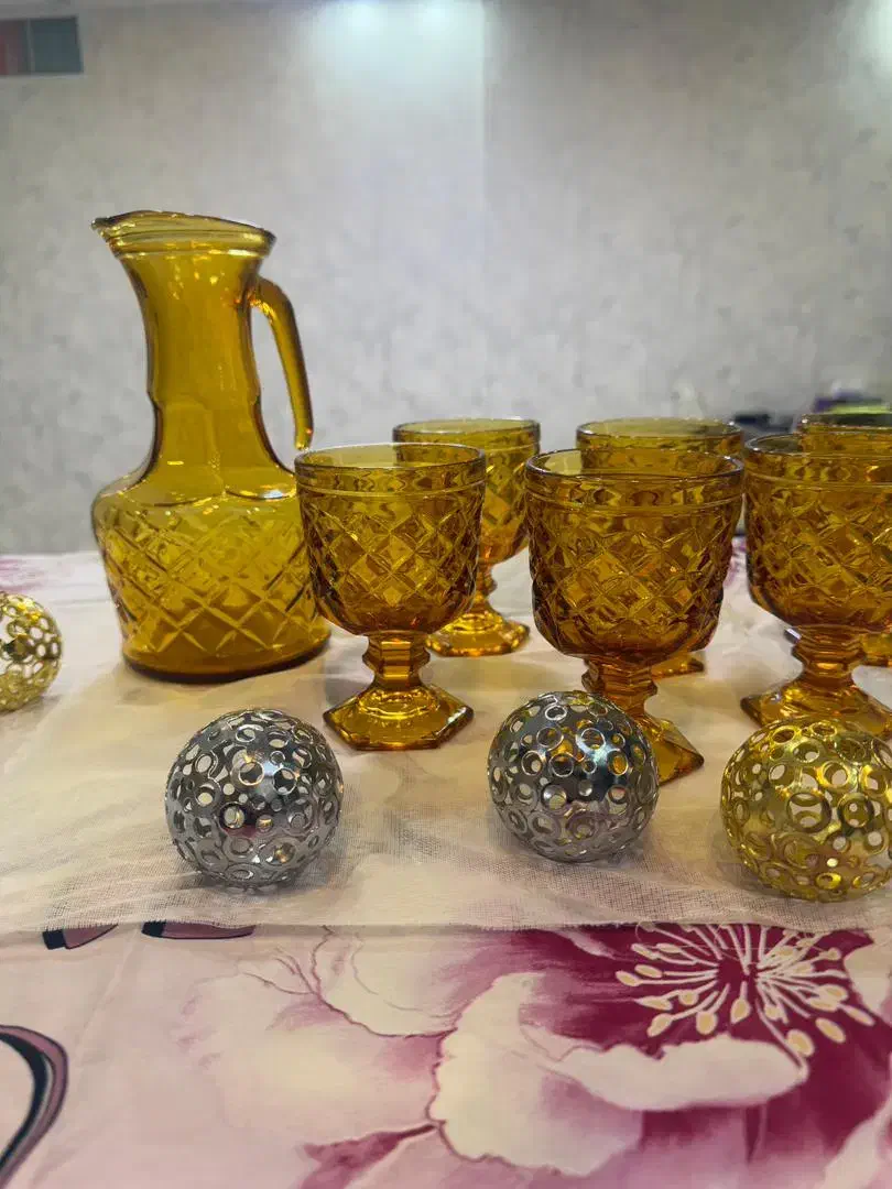 پارچ و لیوان ایتالیایی اصل|کلکسیون اشیاء عتیقه|پردیس, فاز ۱۱|دیوار