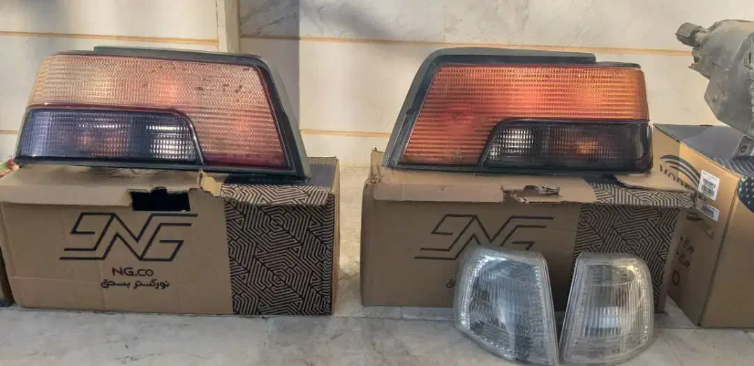 چراغ پژو ۴۰۵|قطعات یدکی و لوازم جانبی|کرمانشاه, |دیوار