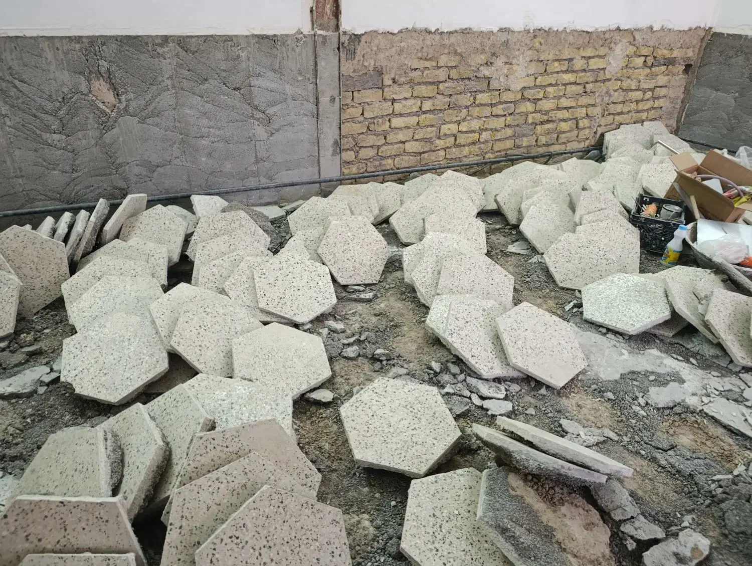 موزاییک|مصالح و تجهیزات ساختمان|مشهد, شهرک مهر آباد|دیوار