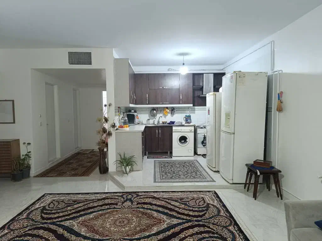 آپارتمان ۸۵ متری،مرکز شهر،بازسازی شده|فروش آپارتمان|هشتگرد, مدرس|دیوار