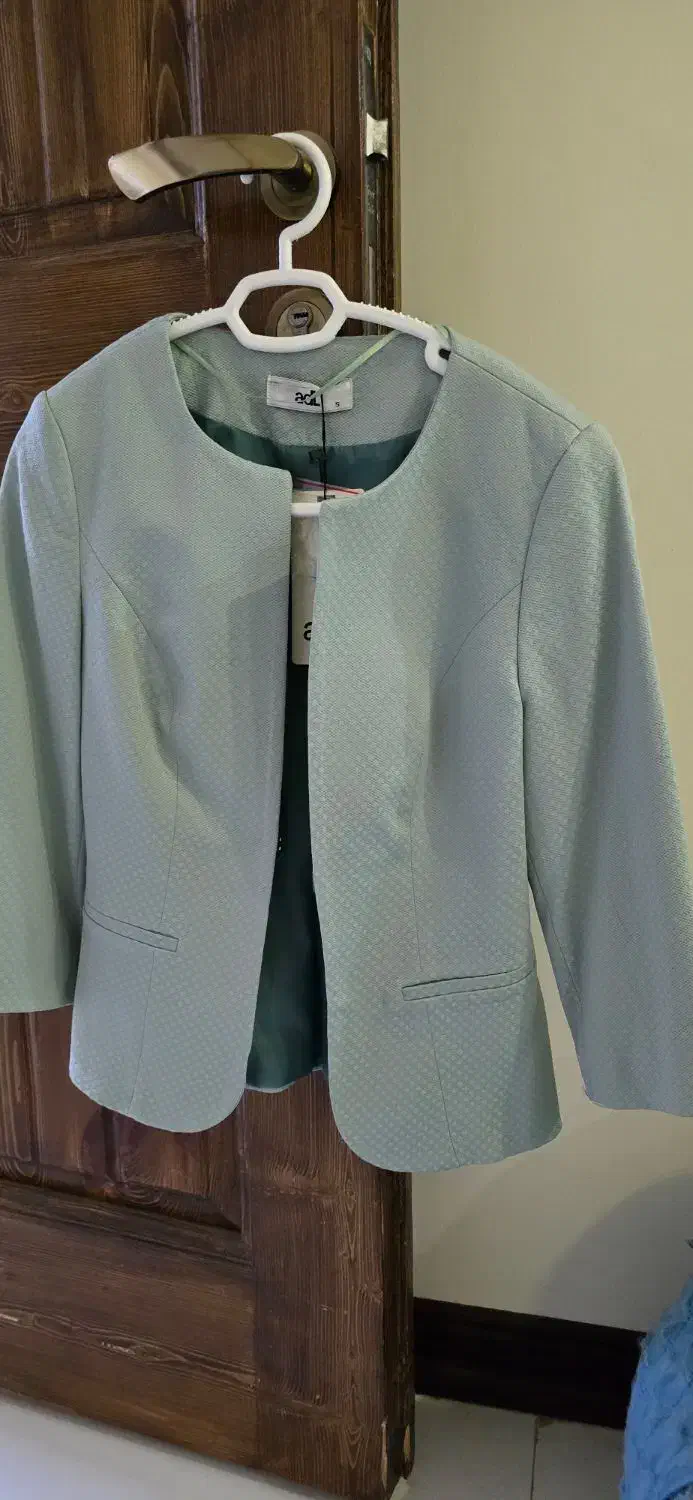 کت adl|لباس|ساری, |دیوار