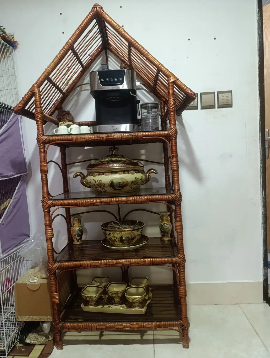 استند چوبی|صنایع دستی و سایر لوازم تزئینی|شاهین‌شهر, عطار|دیوار