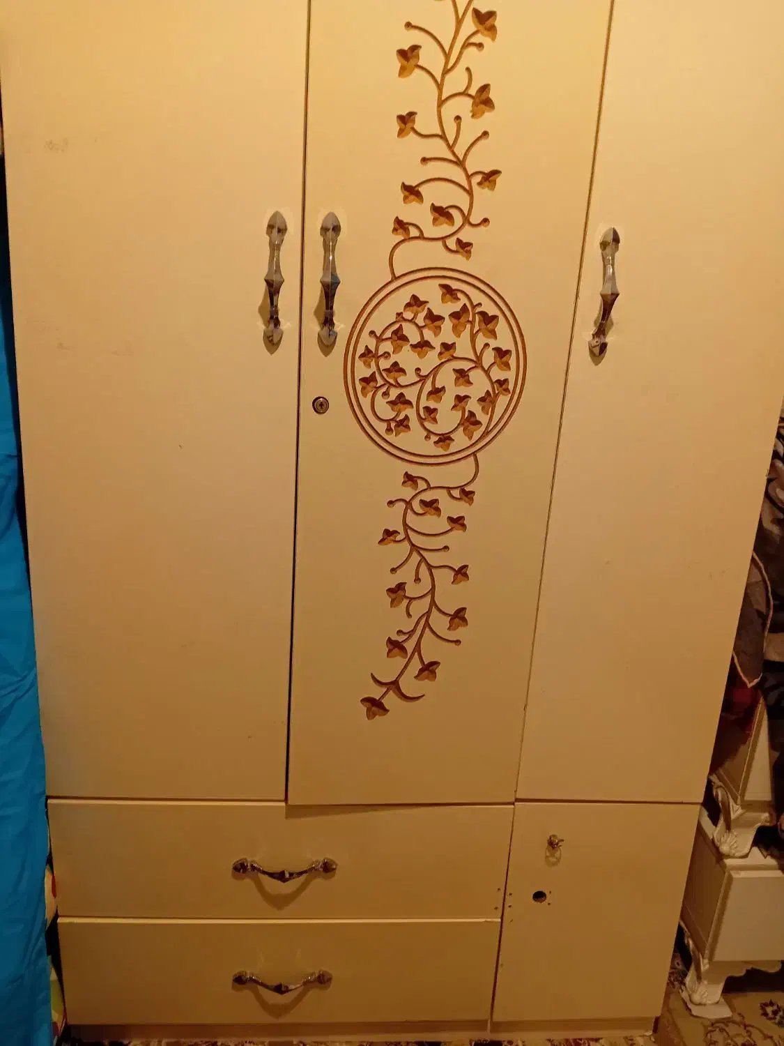 کمدسه درب|جاکفشی، کمد، دراور|اردبیل, |دیوار