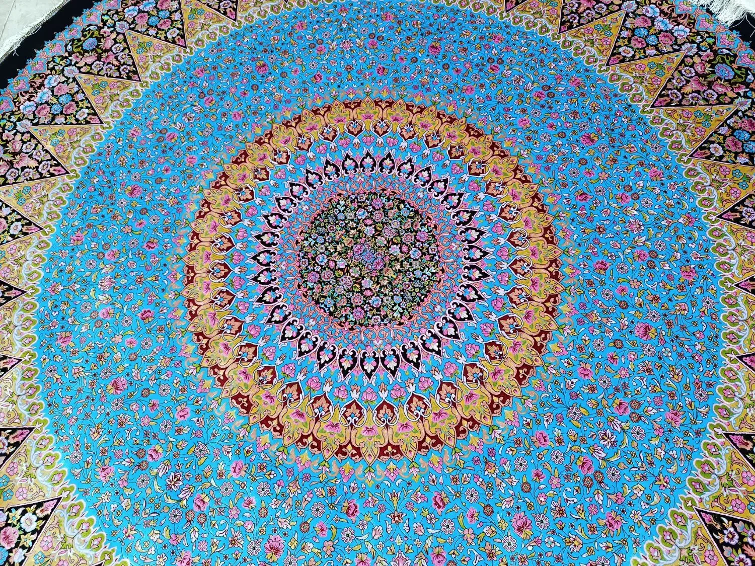 فرش تمام ابریشم نو|فرش|گرمدره, |دیوار