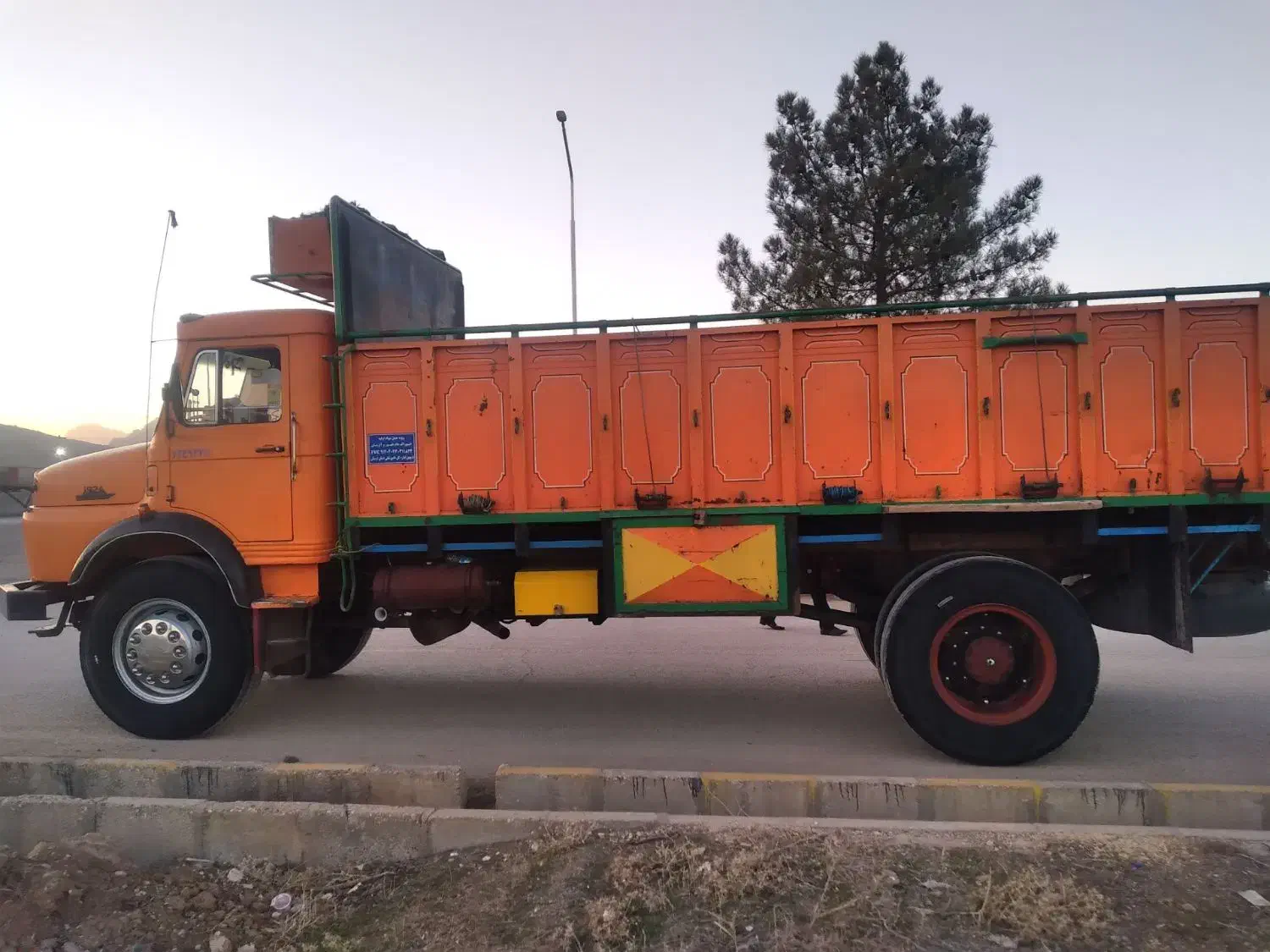 بنز تک باری|خودرو سنگین|خرمآباد, |دیوار