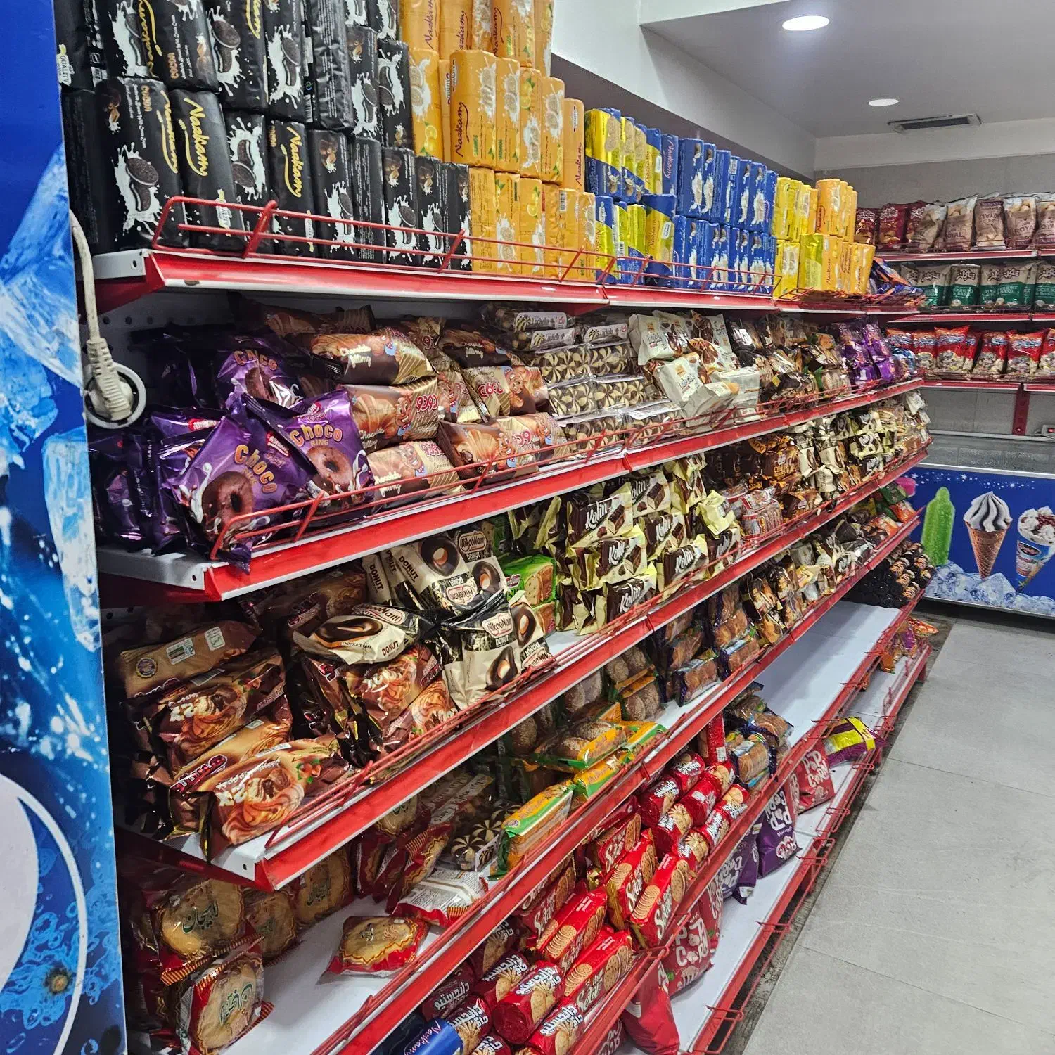 کارگر ساده نیازمندیم|استخدام خدمات فروشگاه و رستوران|تهران, شیراز|دیوار