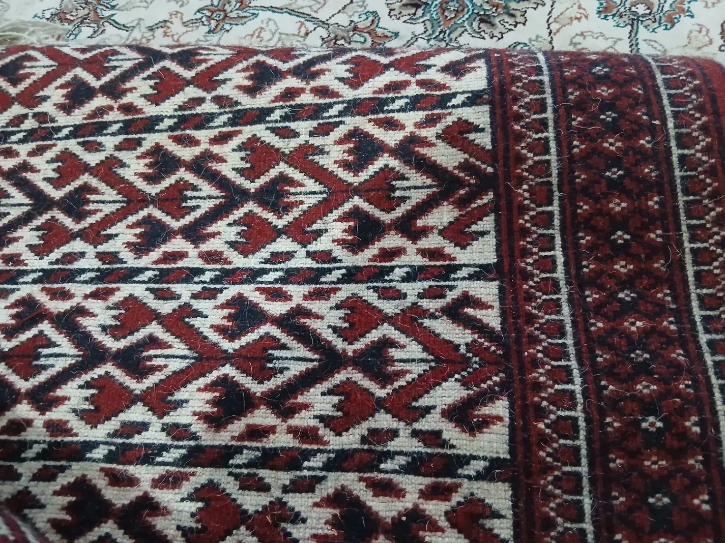 جانماز|فرش|گنبد کاووس, |دیوار