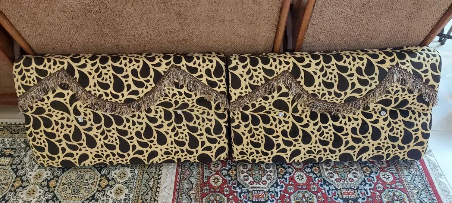 چهارعدد پشتی نو طرح ترمه|پشتی|شاهین‌شهر, شهرک هشت بهشت|دیوار