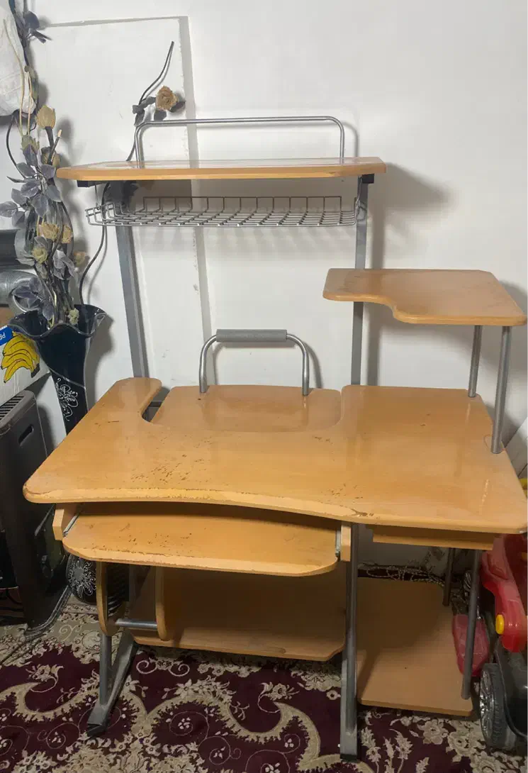 میز تحریر و کامپیوتر|میز تحریر و کامپیوتر|مشهد, توس (بلوار توس)|دیوار