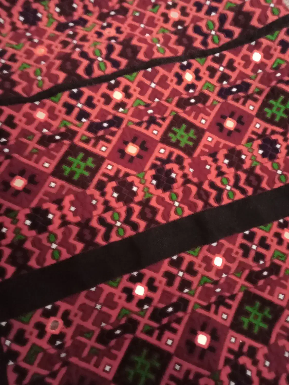 زی تمام دست|لباس|زاهدان, |دیوار