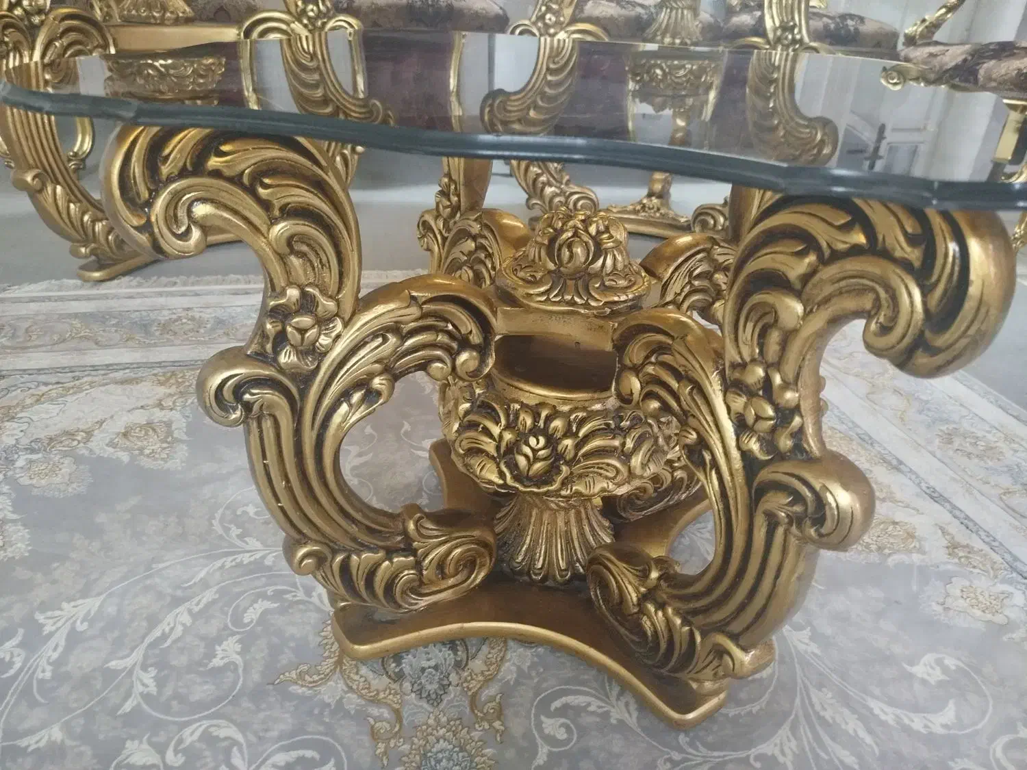 میز 6نفره ب همراه یک میز عسلی سلطنتی|میز و صندلی غذاخوری|خوی, |دیوار