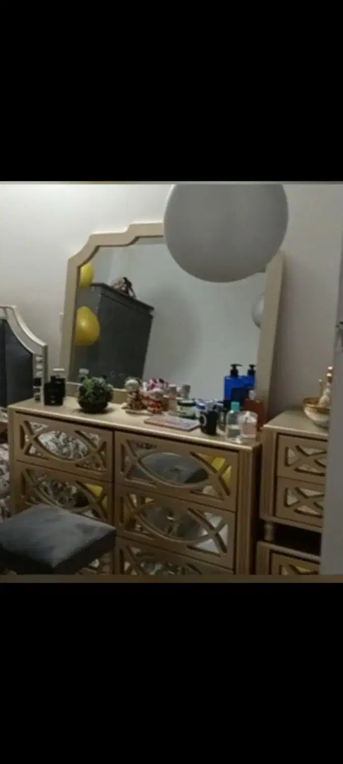 میز ارایشی|آینه|جهرم, |دیوار