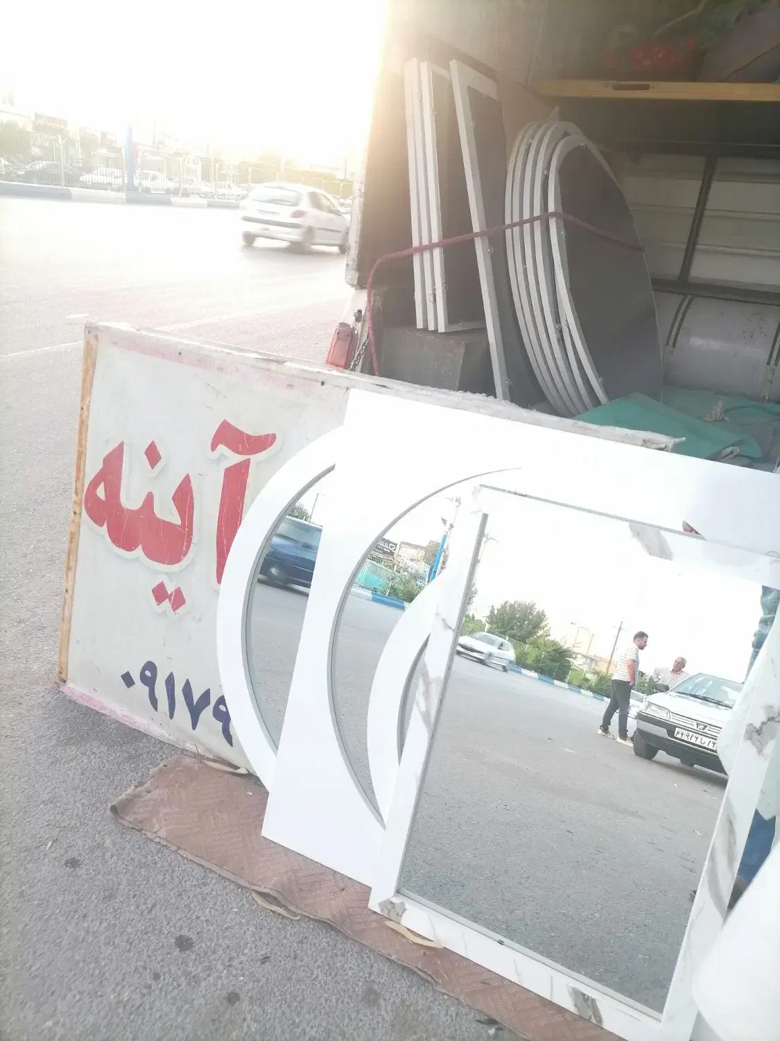 تولیدی|آینه|دوگنبدان, |دیوار