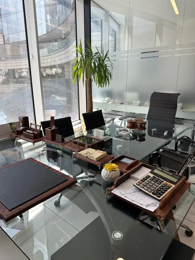 استخدام مشاور املاک در فرمانیه و نیاوران|استخدام بازاریابی و فروش|تهران, صاحبقرانیه|دیوار