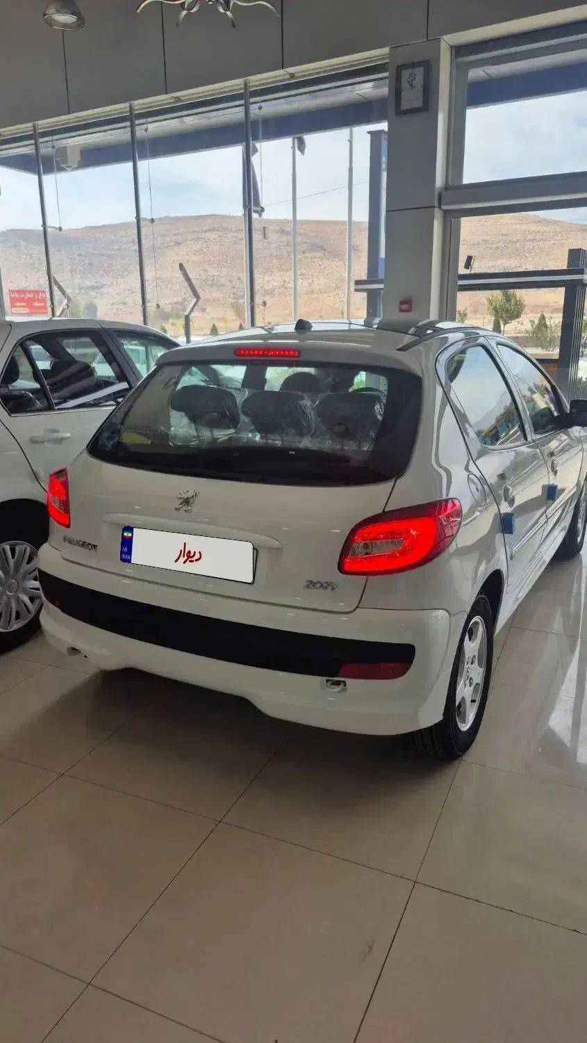 207 اتومات پانوراما|خودرو سواری و وانت|شیراز, غدیر شمالی|دیوار