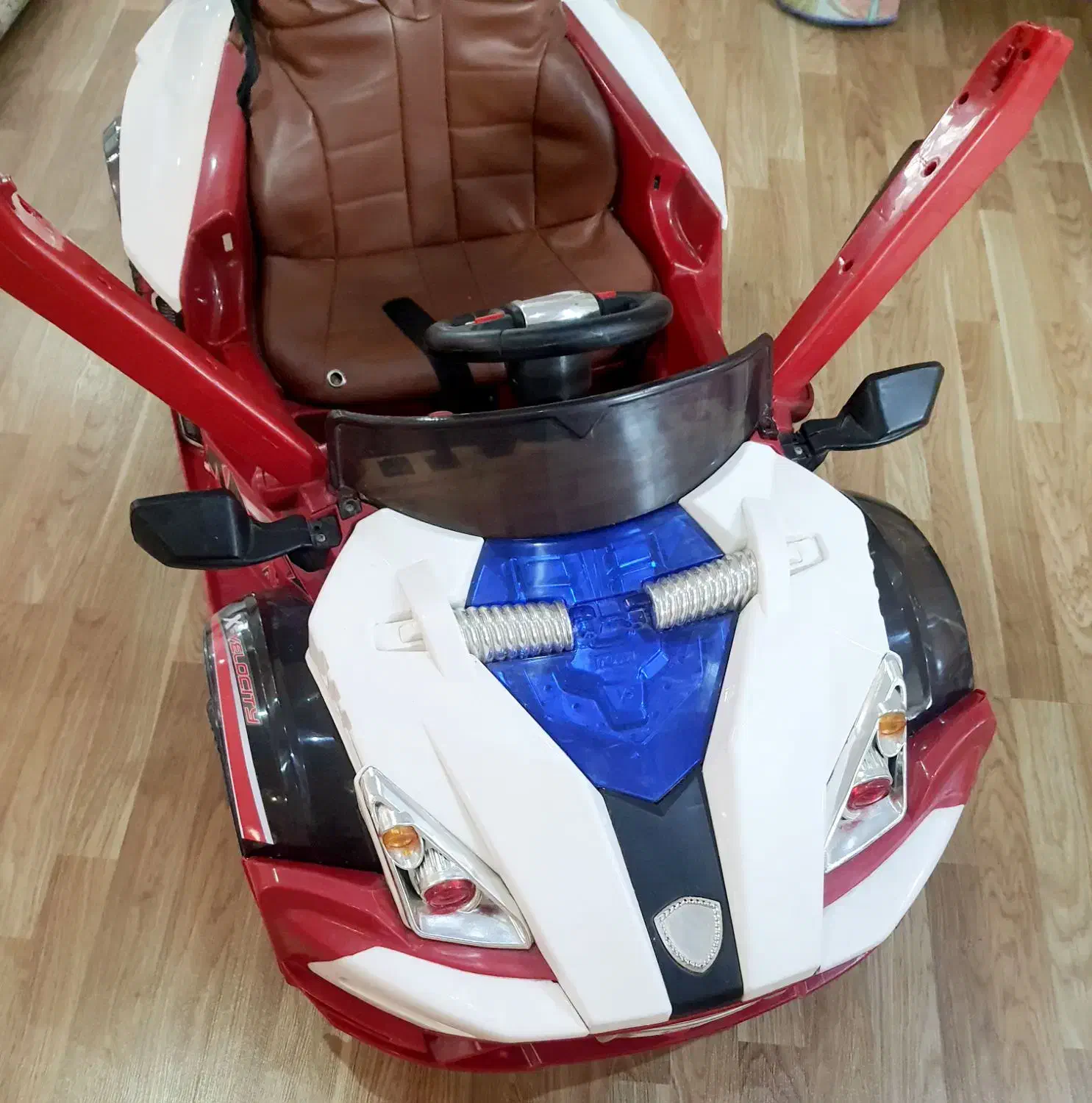 ماشین شارژی|اسباببازی|کرج, کوی امامیه|دیوار