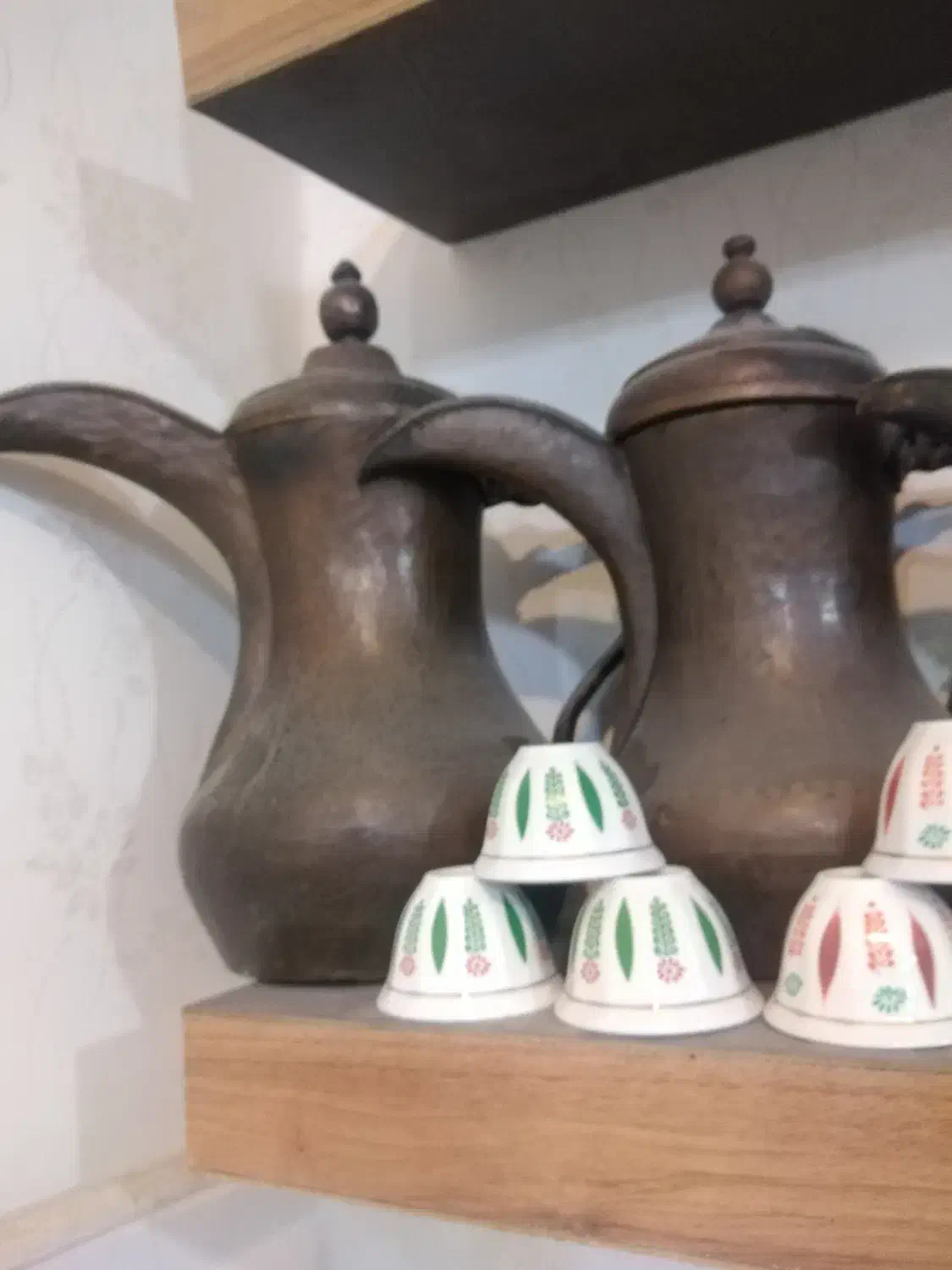 دله عراقی|کلکسیون اشیاء عتیقه|اراک, |دیوار