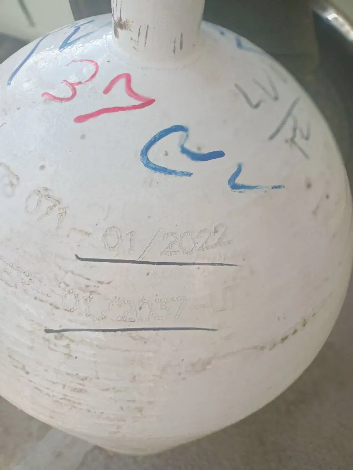 کپسول ماشین پیکان وانت بار در حده نو|قطعات یدکی و لوازم جانبی|حلب, |دیوار