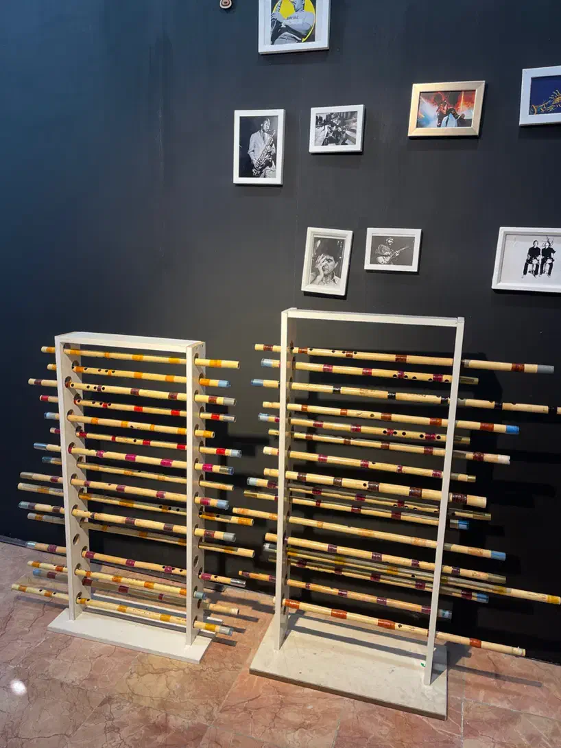 نی .|سازهای سنتی|کرمان, |دیوار