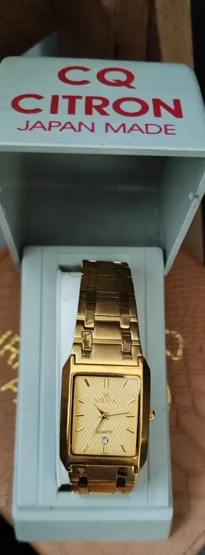 ساعت|ساعت|اصفهان, قائمیه|دیوار